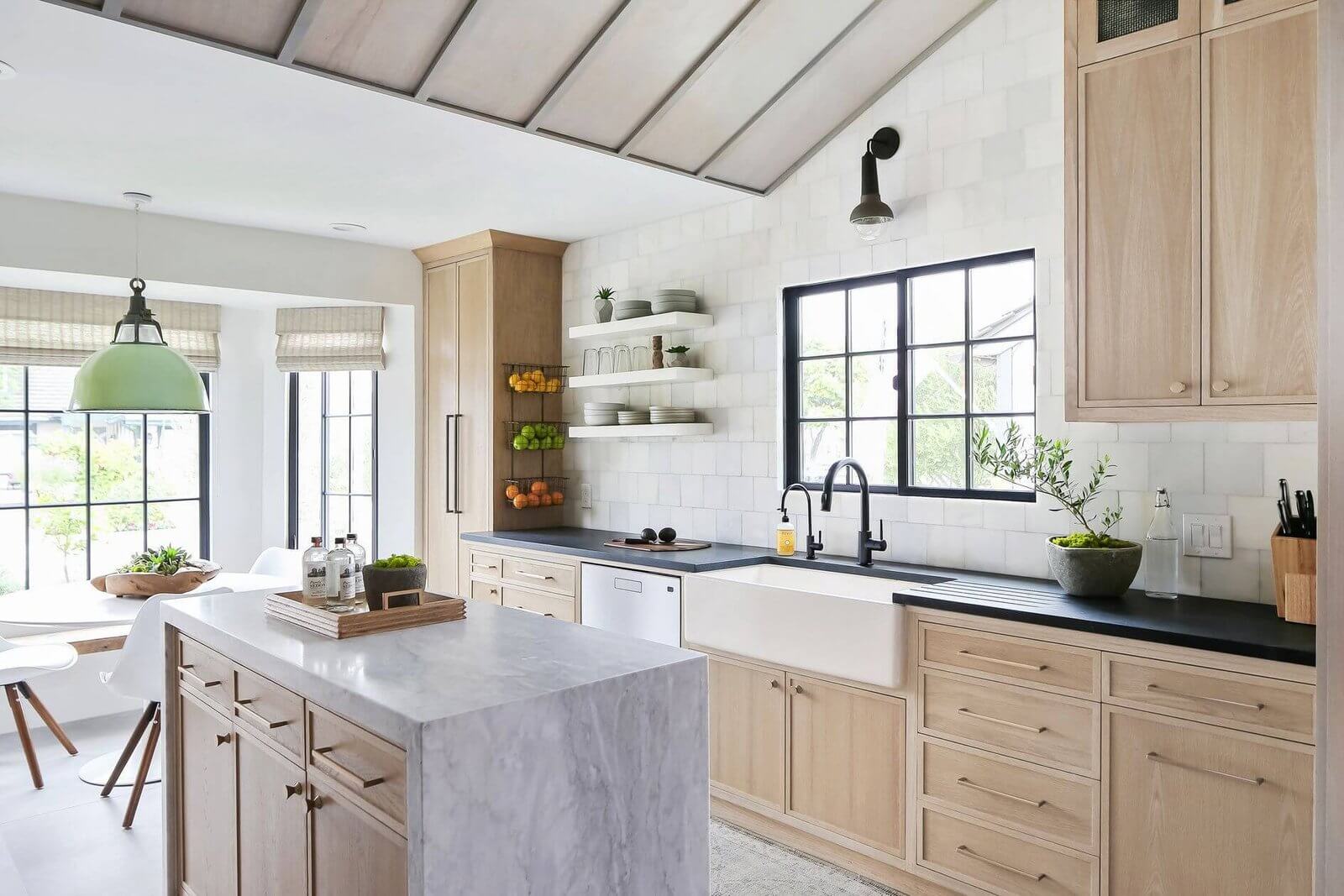 About Us | D&V Home Design Center