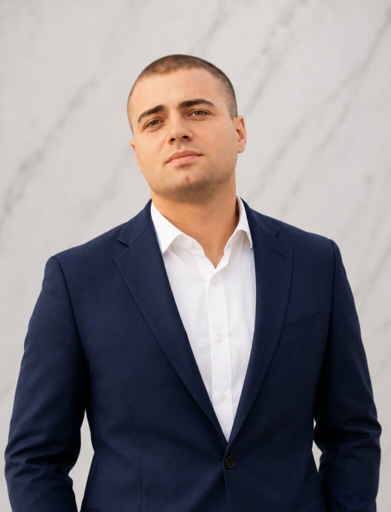 Erik Borjadze, Warehouse and Logistics at D&V Home Design Center